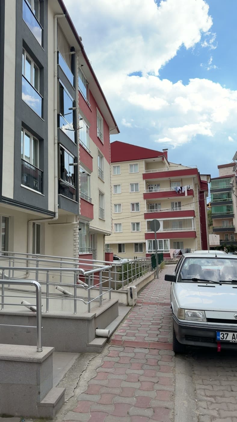 Ercanlar tarafından inşa edilen bina 10